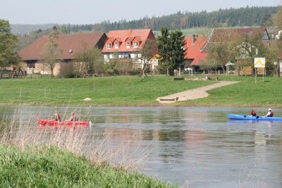 Kajaks auf der Weser, 2009 © Heinz Ramacher Kajakfahrer auf der Weser