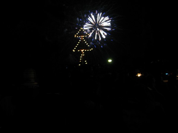 Feuerwerk auf der Seebrücke Zingst, 2009 © Heinz Ramacher Feuerwerk Silvester ZIngst
