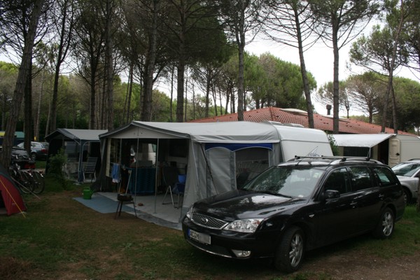 Auf dem Campingplatz Il Tridente, 2009 © Heinz Ramacher Unser Stellplatz auf Il Tridente