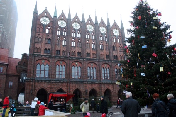 Auf dem Weihnachtsmarkt in Stralsund, 2009 © Heinz Ramacher Weihnachtsmarkt Stralsund