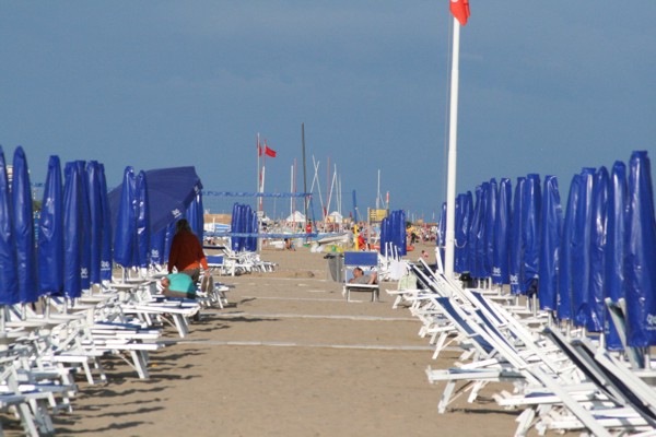 Strandleben in Bibione, 2009 © Heinz Ramacher Strand in Bibione