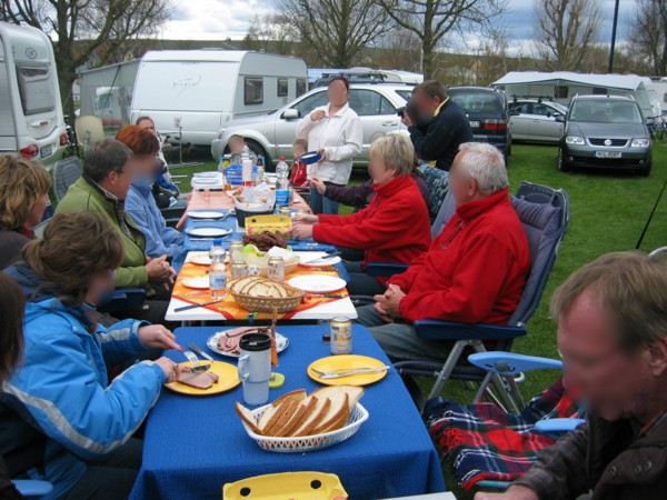 Österreichische Brotzeit, 2010 © Heinz Ramacher Österreichische Brotzeit