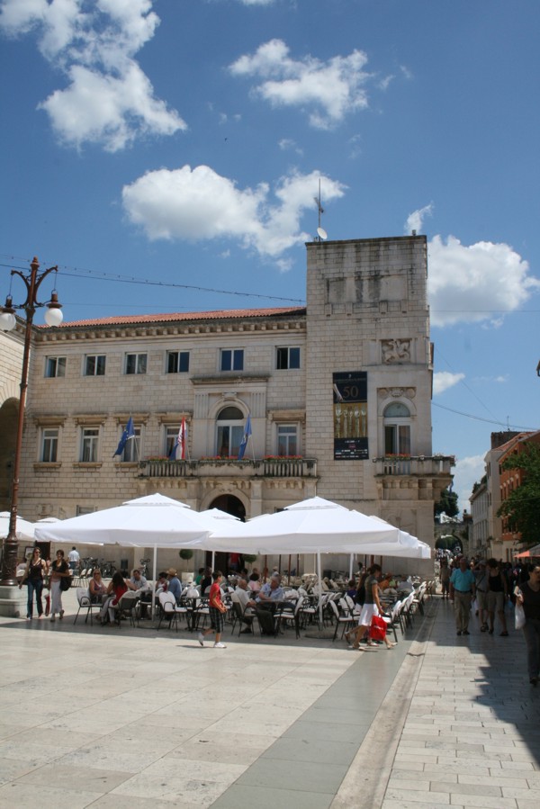 Cafe in der Altstadt von Zadar, 2010 © Heinz Ramacher Altstadt von Zadar