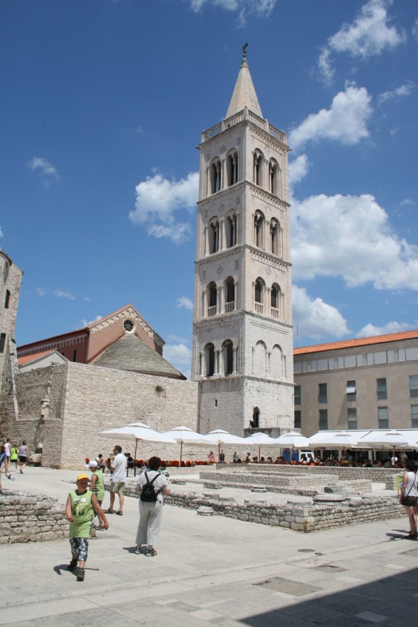 Glockenturm der Kirche Sveti Anastasia in Zadar, 2010 © Heinz Ramacher Glockenturm der Kirche Sveti Anastasia in Zadar
