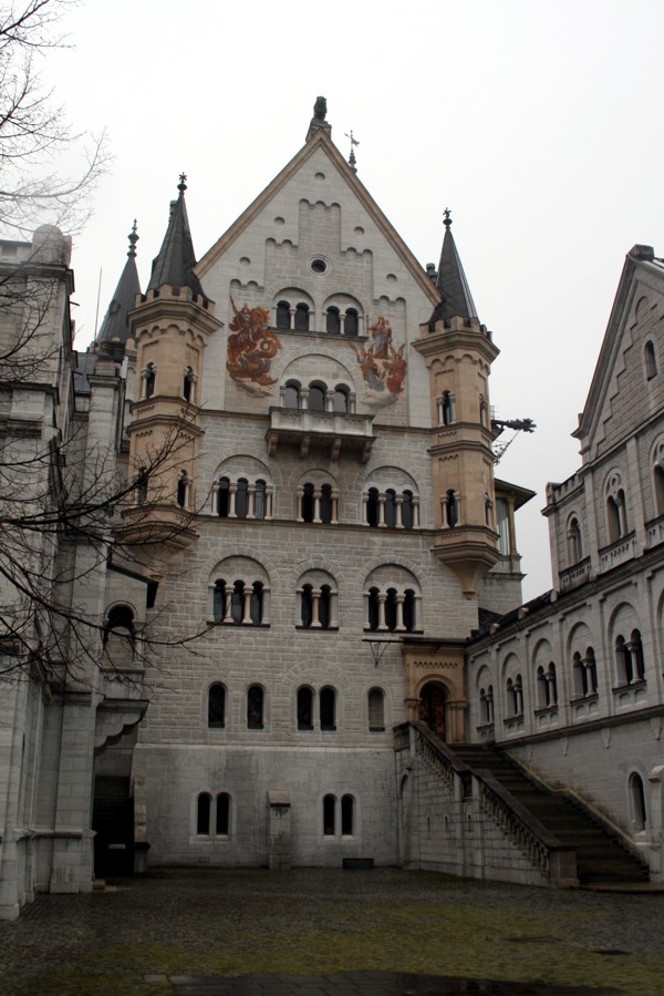 Innenhof Schloß Neuschwanstein Füssen, 2010 © Heinz Ramacher Innenhof Schloß Neuschwanstein Füssen