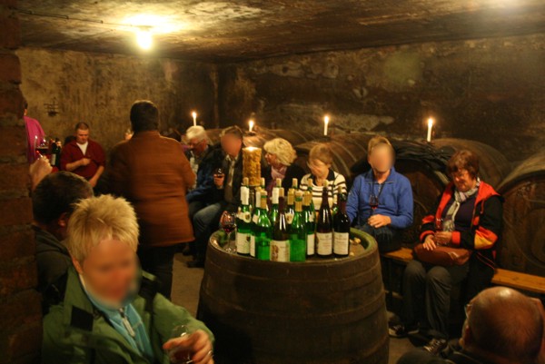 Im Weinkeller,2010 © Heinz Ramacher Im Weinkeller