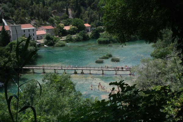 Hier war schon Old Shatterhand, 2010 © Heinz Ramacher Die Brücke über die Krka