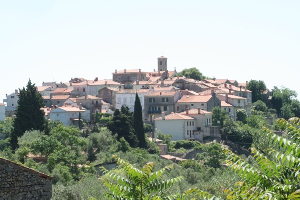 Beli auf Cres, 2011 © Heinz Ramacher Blick auf Beli