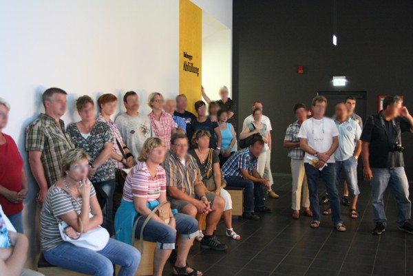 Teilnehmer des Treffens in der Bitburger Brauerei, 2011 © Heinz Ramacher Gruppenbild in der Bitburger Brauerei