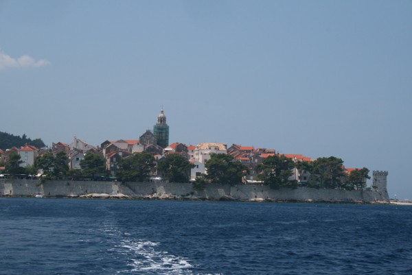 Korcula vom Boot aus, 2012 © Heinz Ramacher Korcula vom Boot aus