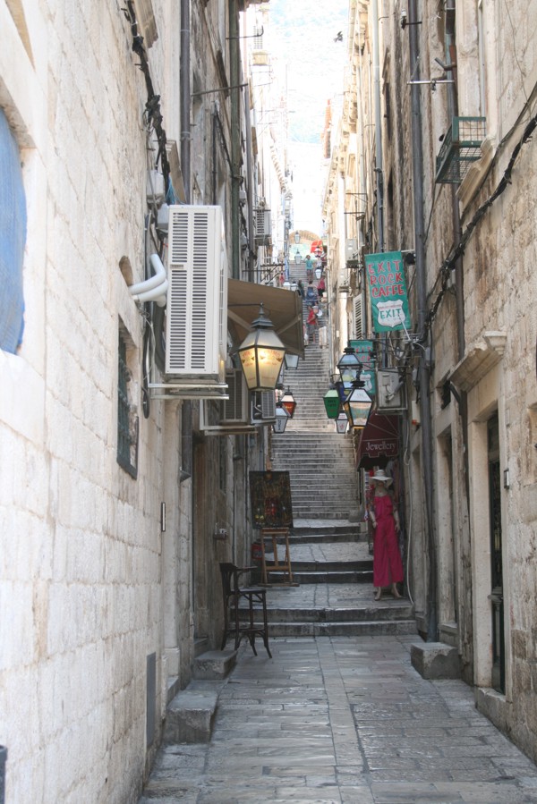 Gasse in Dubrovnik, 2012 © Heinz Ramacher Gasse in Dubrovnik