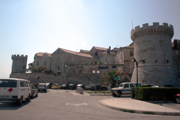 Stadtmauer von Korcula, 2012 © Heinz Ramacher Stadtmauer von Korcula