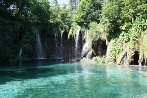 Farbenspiel im Nationalpark Plitvice, 2012 © Heinz Ramacher Türkises Wasser im Nationalpark Plitvice